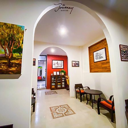 קנצ'נבורי The Journey House Lifestyle Boutique Hotel מראה חיצוני תמונה