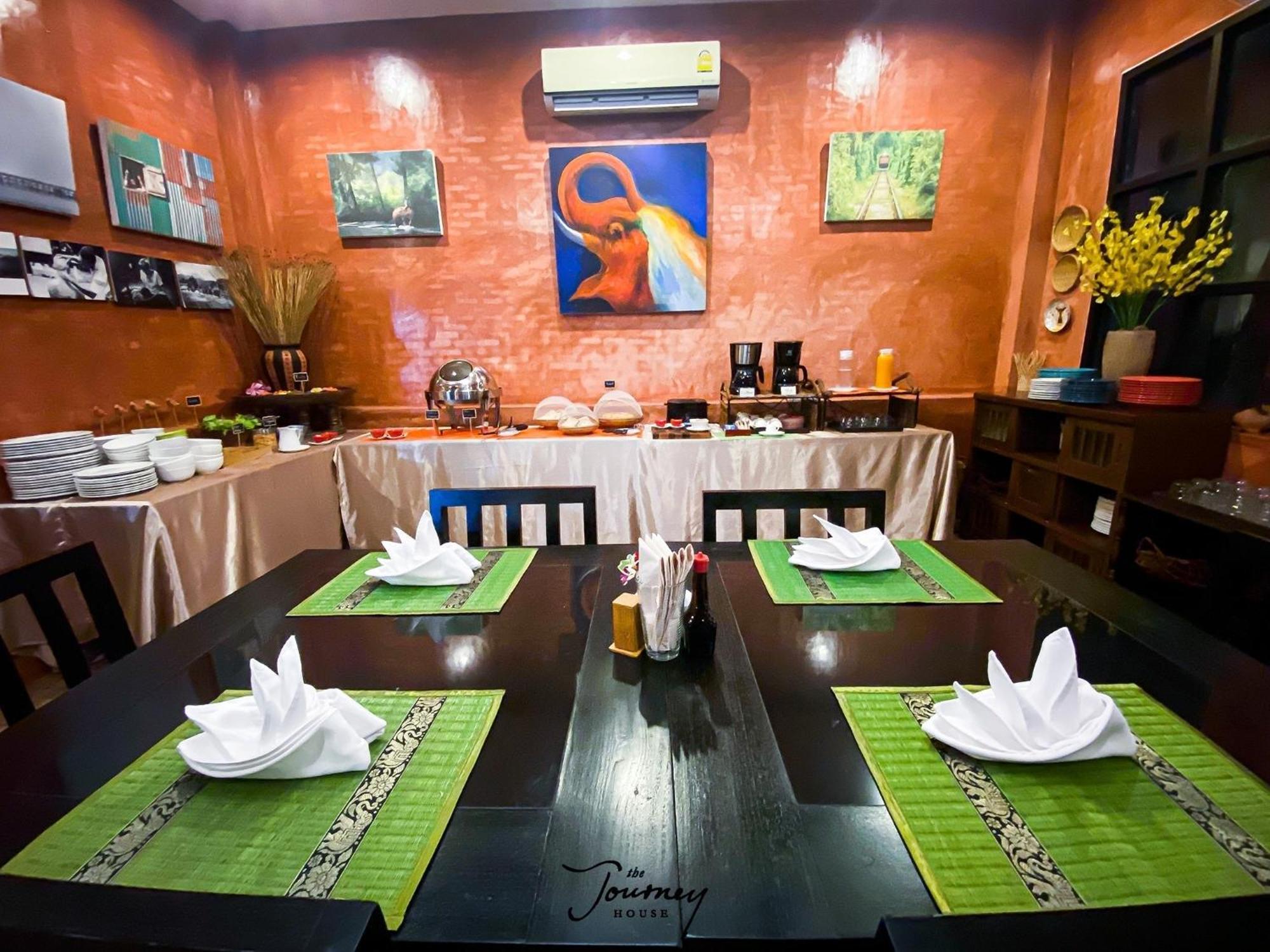 קנצ'נבורי The Journey House Lifestyle Boutique Hotel מראה חיצוני תמונה