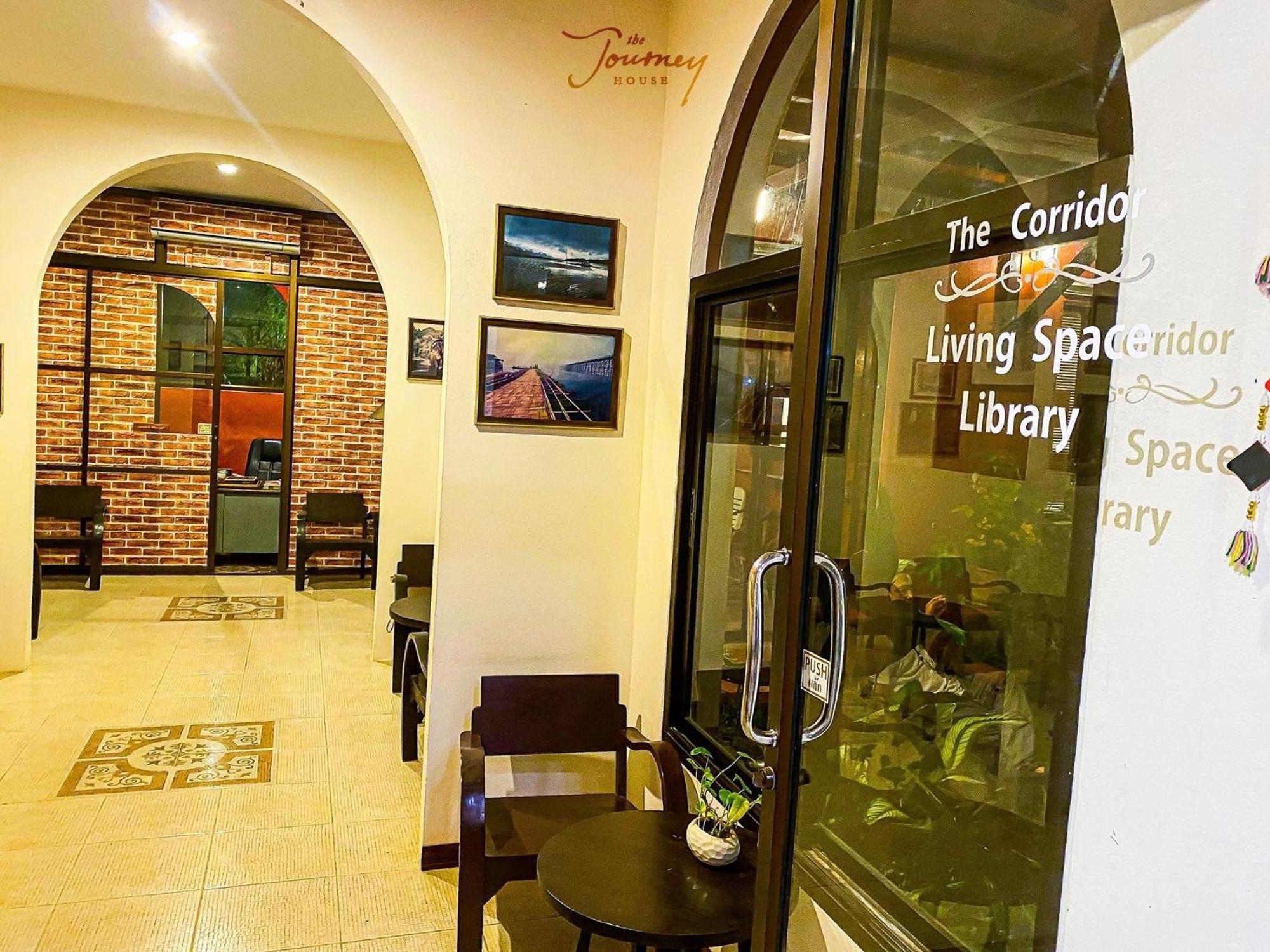 קנצ'נבורי The Journey House Lifestyle Boutique Hotel מראה חיצוני תמונה