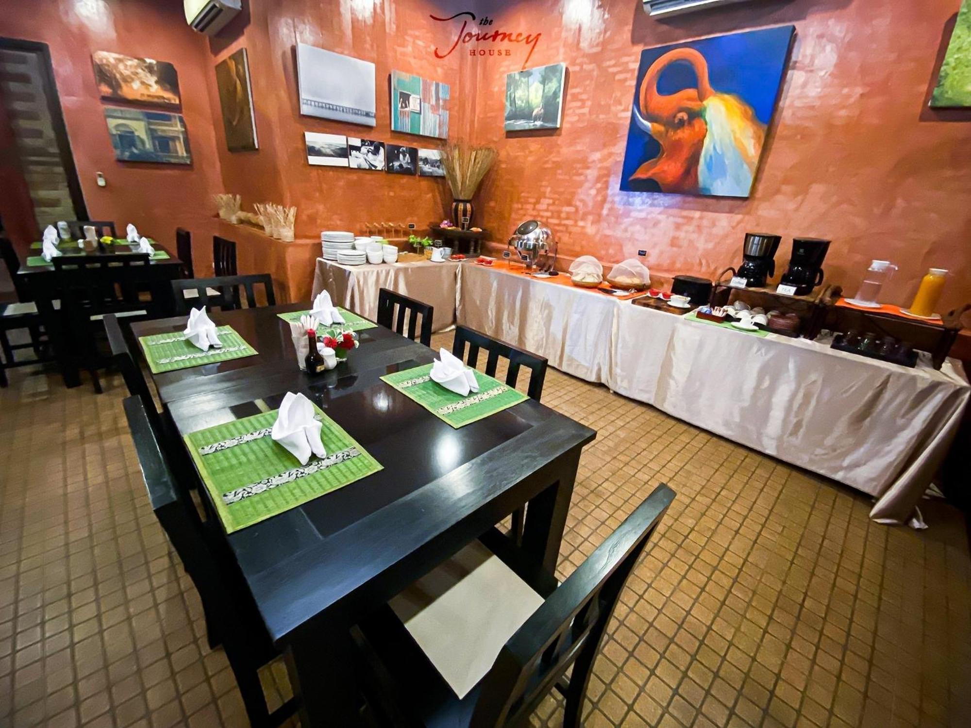קנצ'נבורי The Journey House Lifestyle Boutique Hotel מראה חיצוני תמונה