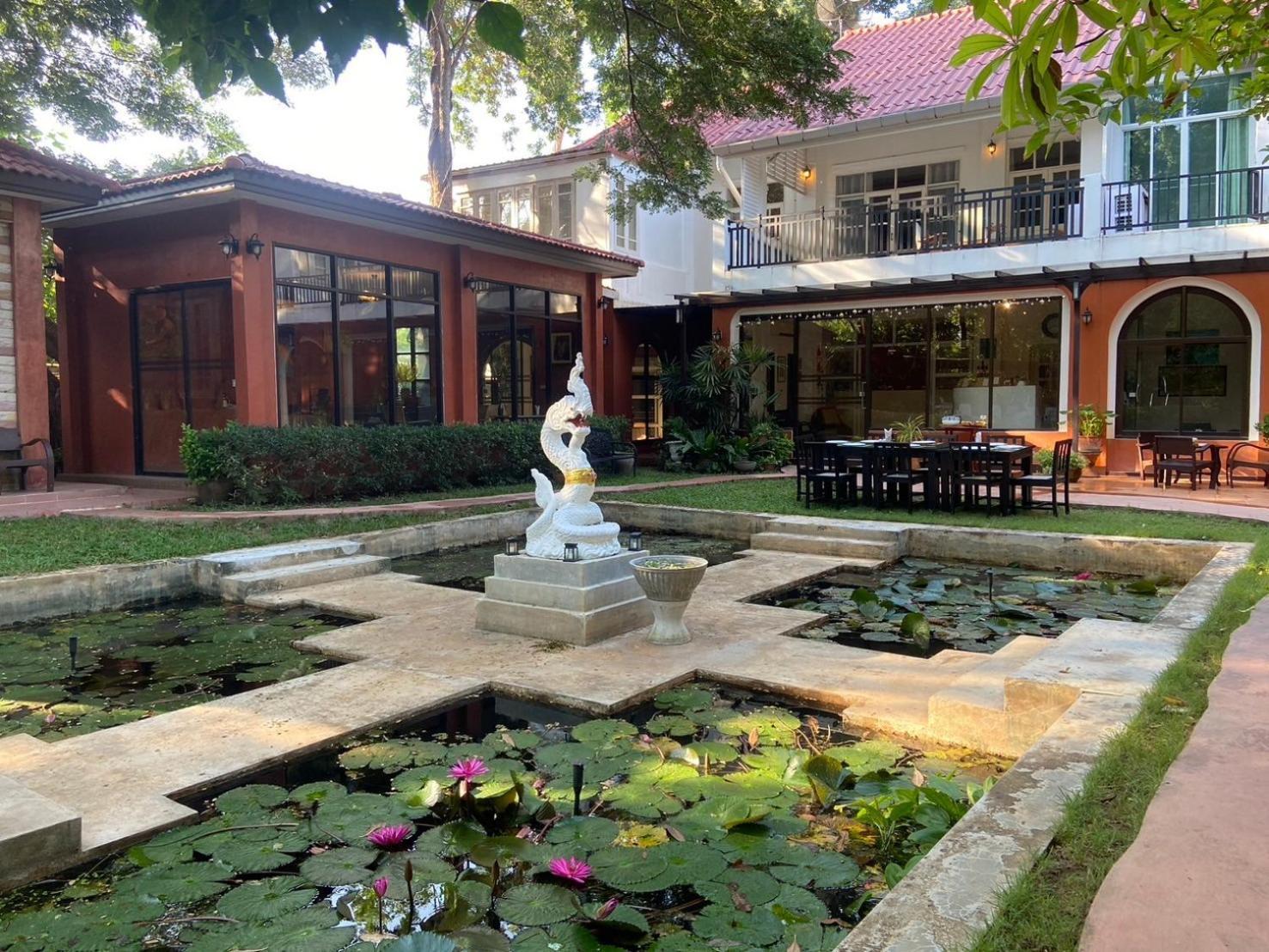 קנצ'נבורי The Journey House Lifestyle Boutique Hotel מראה חיצוני תמונה