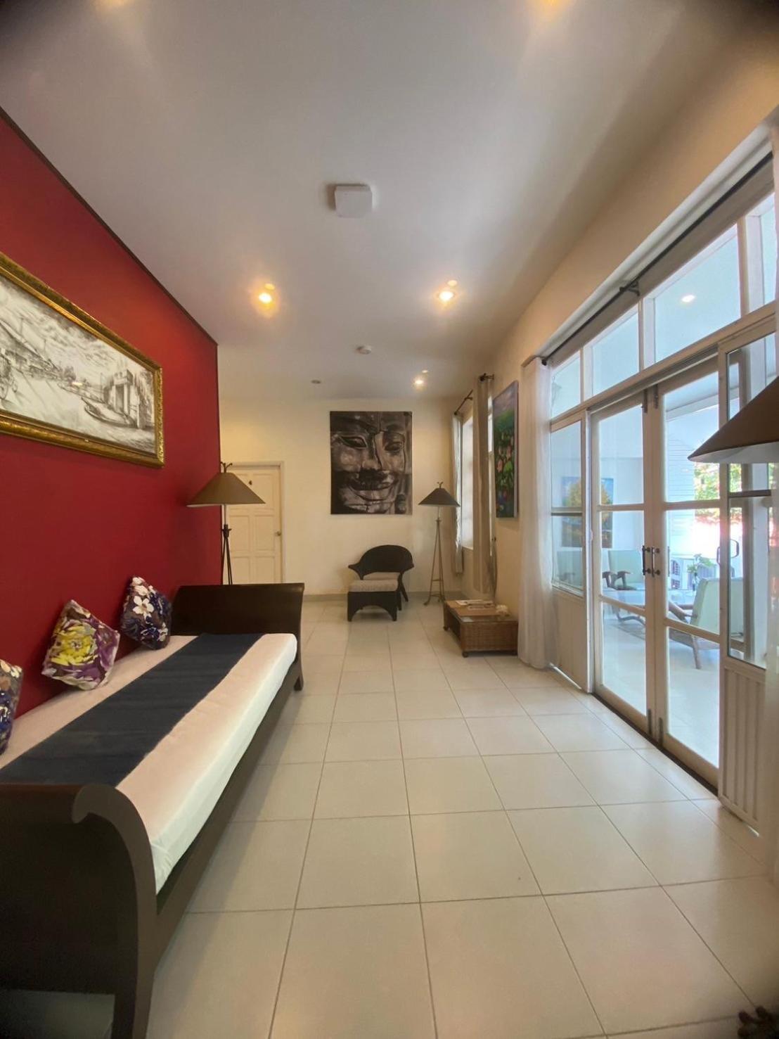 קנצ'נבורי The Journey House Lifestyle Boutique Hotel מראה חיצוני תמונה