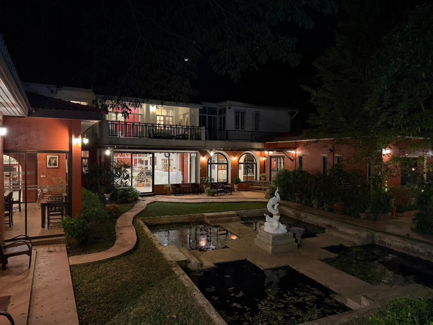 קנצ'נבורי The Journey House Lifestyle Boutique Hotel מראה חיצוני תמונה