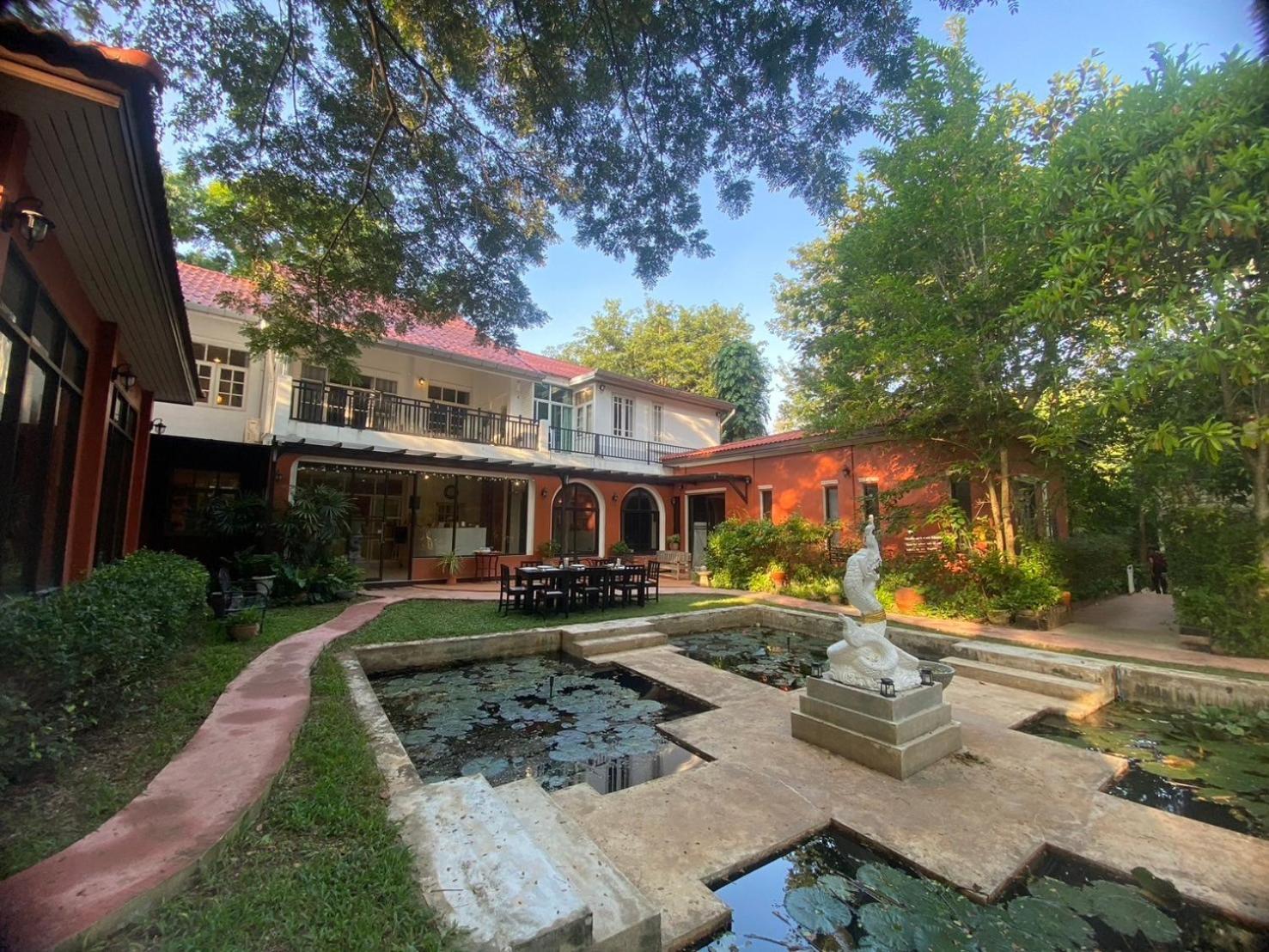 קנצ'נבורי The Journey House Lifestyle Boutique Hotel מראה חיצוני תמונה